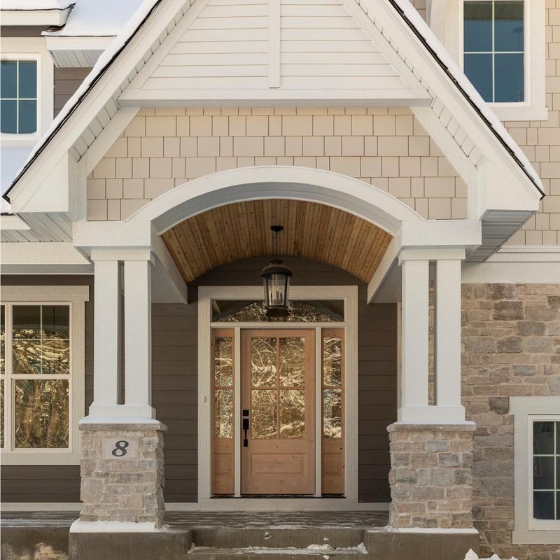 8 Tree Farm Ln, North Oaks, MN 55126