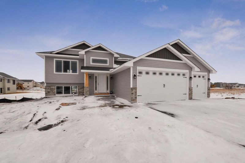 20039 Truman Dr, Big Lake, MN 55309