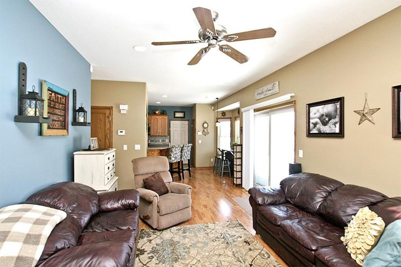 1247 Denver Ave SE, Hutchinson, MN 55350