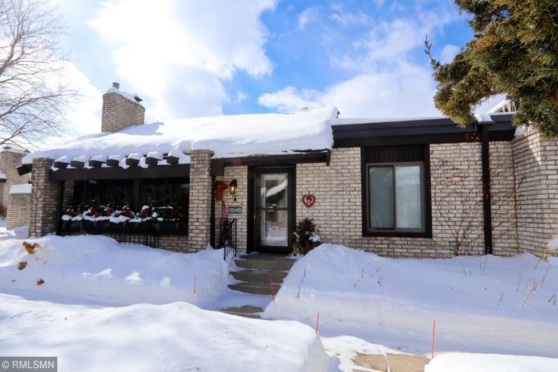 8046 Pennsylvania Rd, Bloomington, MN 55438
