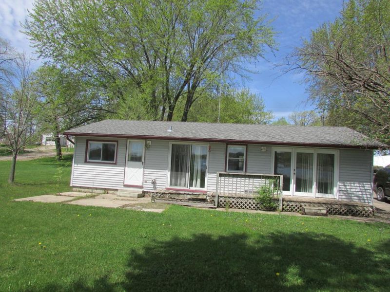 261 Alder Rd, South Haven, MN 55382