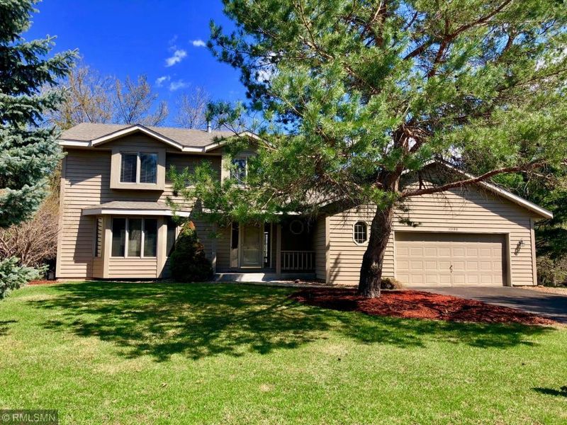 13186 Garnet Ave, Apple Valley, MN 55124