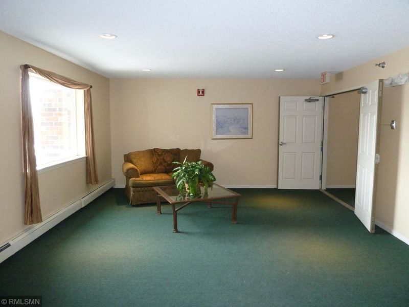 16955 Toronto Ave SE #101, Prior Lake, MN 55372