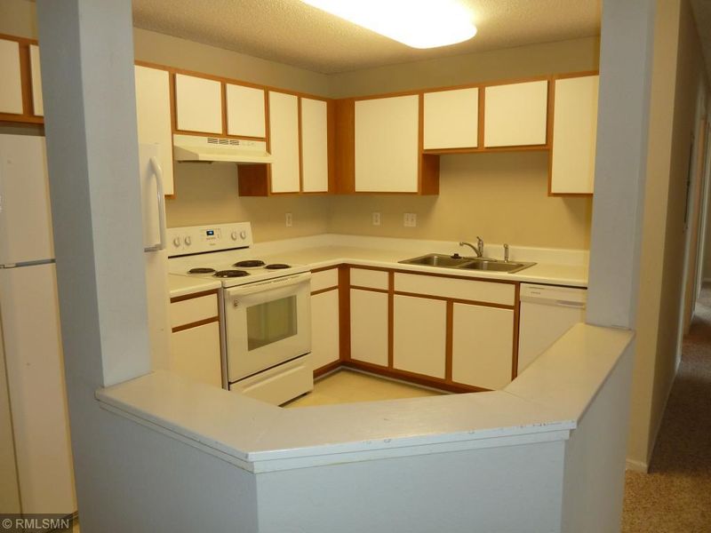 16955 Toronto Ave SE #101, Prior Lake, MN 55372