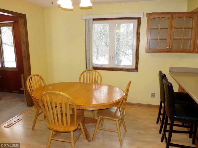 445 206th Ave NW, Oak Grove, MN 55011