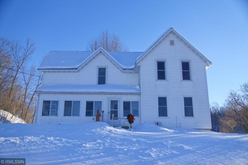 S406 Halverson Valley Rd, Mondovi, WI 54755