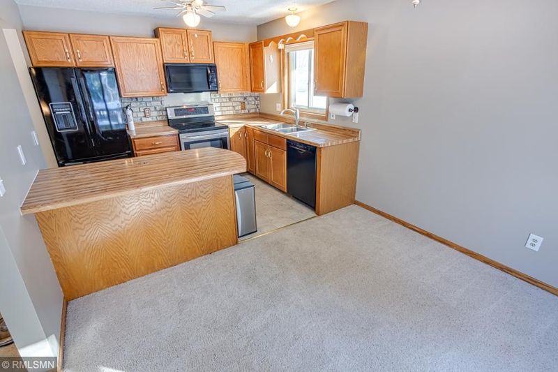 1856 2nd St, White Bear Lake, MN 55110