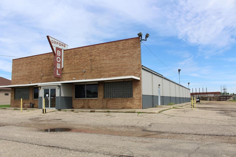 325 W Oxford St, Worthington, MN 56187