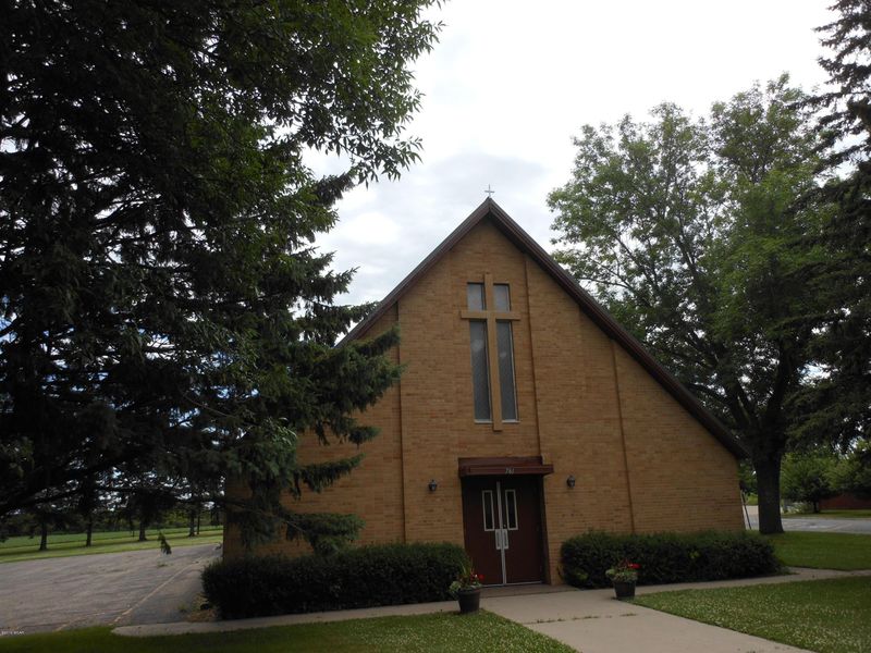 781 2nd St E, Lake Lillian, MN 56253