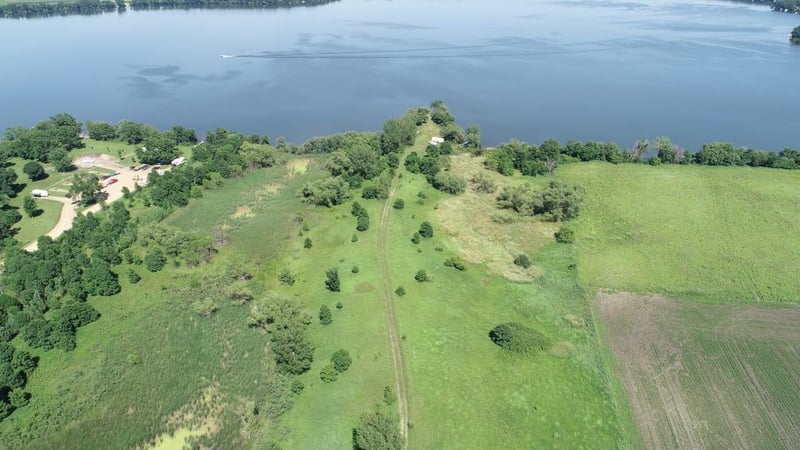 1401 211 St, Garvin, MN 56132