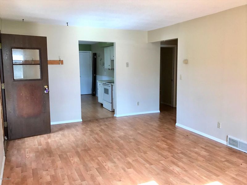110 4 Ave, Spicer, MN 56288