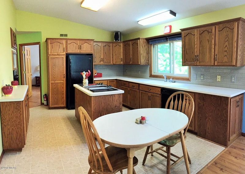 11925 42 St NE, Spicer, MN 56288