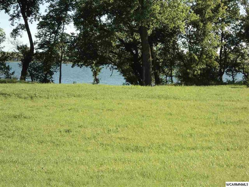35441 Valhalla Dr, Clinton, MN 56225