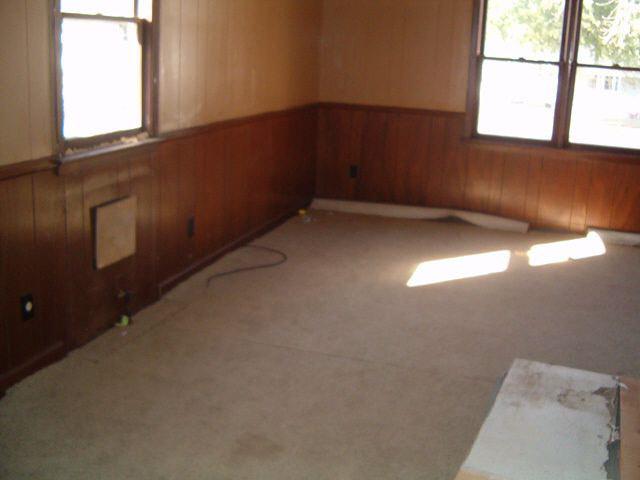 415 W Wenberg St, Dunnell, MN 56127