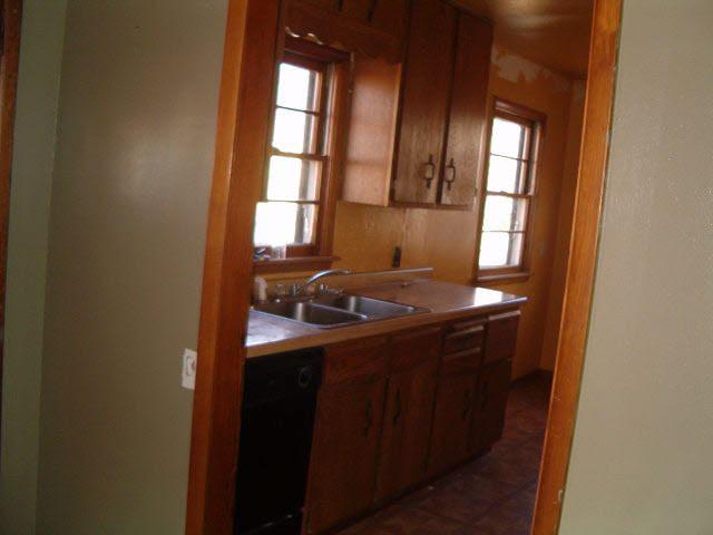 415 W Wenberg St, Dunnell, MN 56127