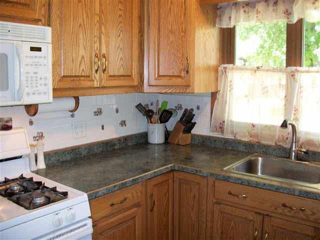 337 SE Bernard St, Willmar, MN 56201