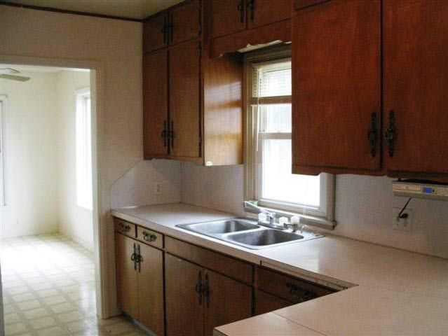 840 E 2 St, Redwood Falls, MN 56283