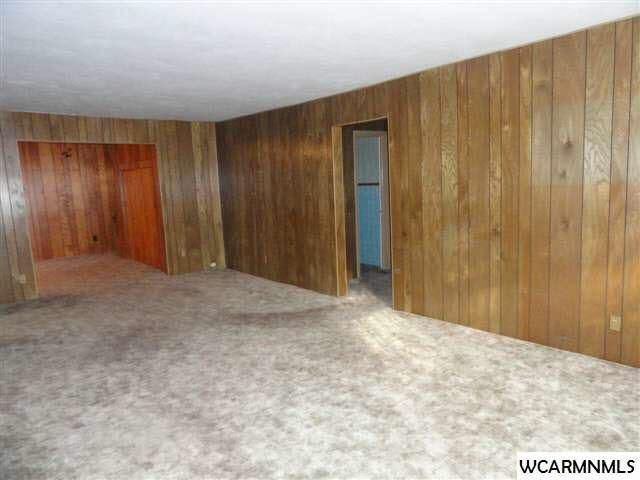 1305 Webster St, Fairmont, MN 56031