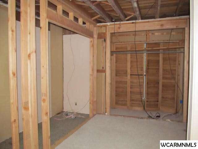 113 NE Hawaii St, Willmar, MN 56201