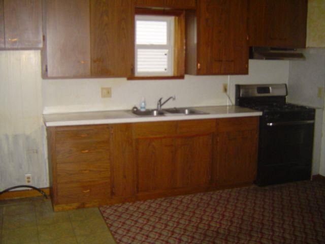 318 N Cass Ave, Springfield, MN 56087