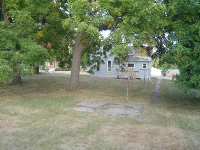 318 N Cass Ave, Springfield, MN 56087