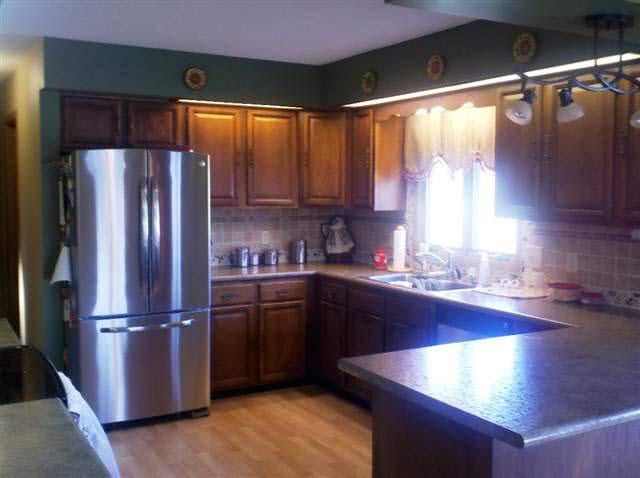 1221 NW 27 St, Willmar, MN 56201