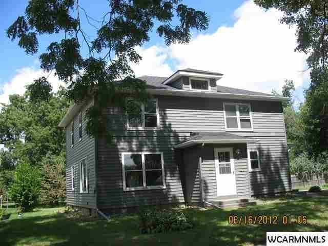 214 W 10 St, Fairmont, MN 56031