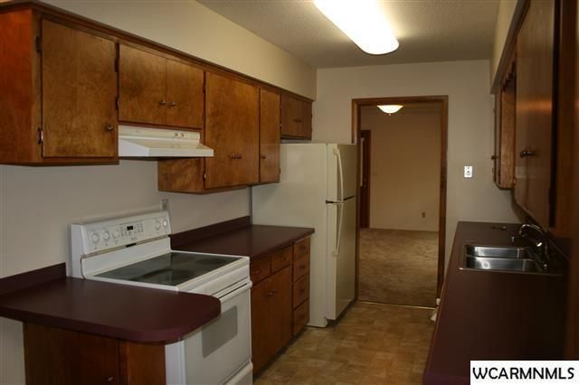 1240 SW 15 St, Willmar, MN 56201