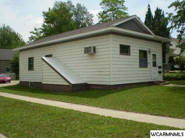 701 SW 5 St, Willmar, MN 56201
