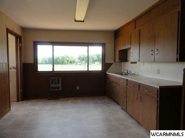 420 N Depue, Holloway, MN 56249