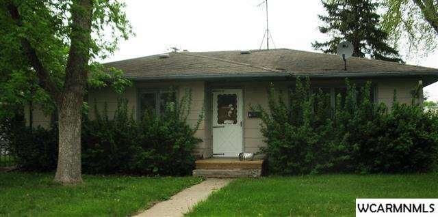 719 E 2nd St, Redwood Falls, MN 56283