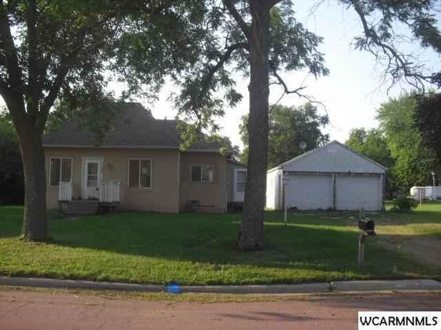 108 W 3rd St, Sherburn, MN 56171