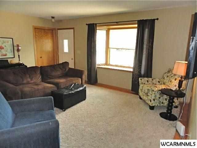 301 Oak St, Lucan, MN 56255