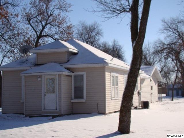 206 E Cass St, Dumont, MN 56236