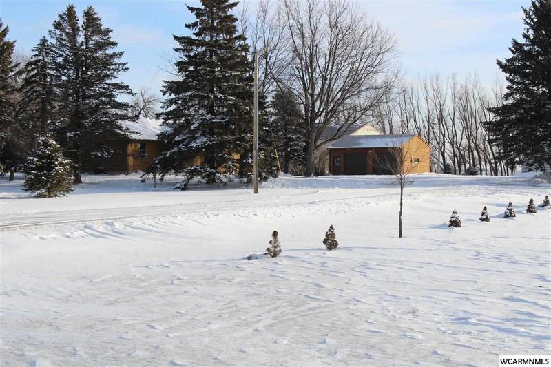 20408 Oliver Ave, Reading, MN 56165