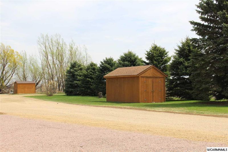 20408 Oliver Ave, Reading, MN 56165