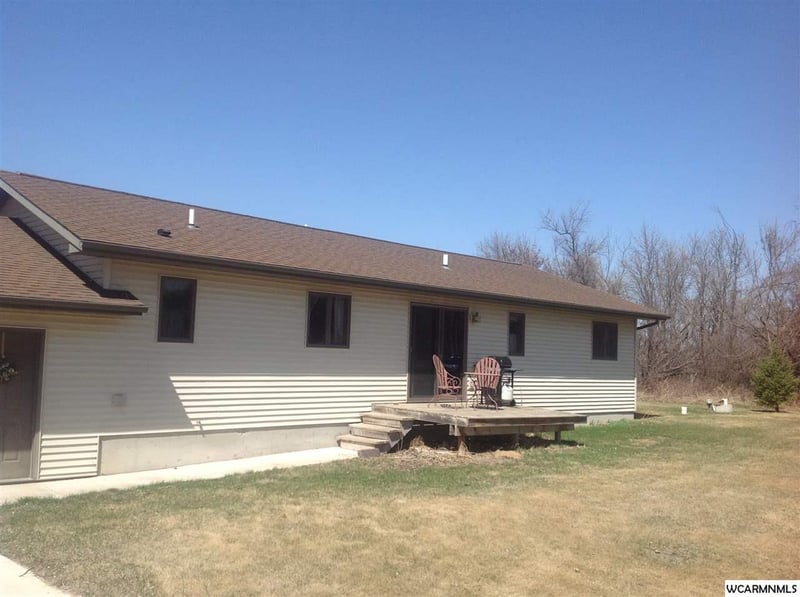 5431 Wing & Fin Dr, Browns Valley, MN 56219