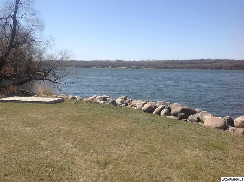 5431 Wing & Fin Dr, Browns Valley, MN 56219