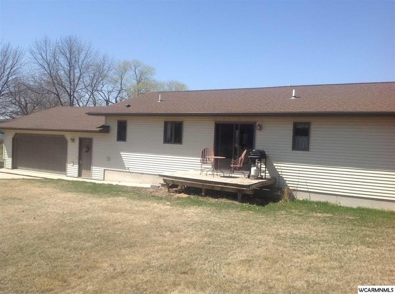 5431 Wing & Fin Dr, Browns Valley, MN 56219