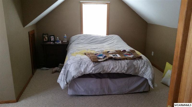 120 4th Ave, Spicer, MN 56288