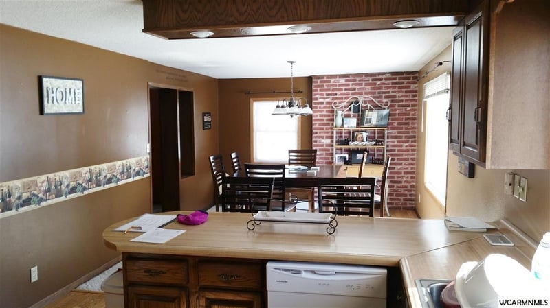 120 4th Ave, Spicer, MN 56288