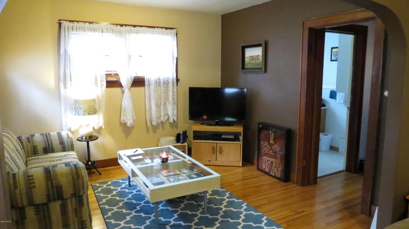 104 1st St N, Darfur, MN 56022