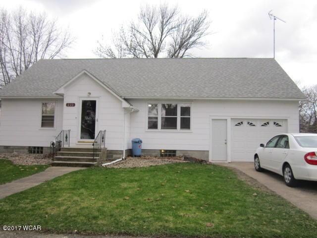 225 N 1st Ave E, Truman, MN 56088