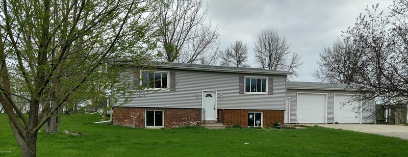 36305 Crow Creek Ln, Redwood Falls, MN 56283