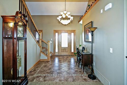 3825 Co Rd 40 NE, New London, MN 56273