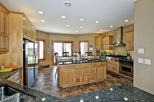 3825 Co Rd 40 NE, New London, MN 56273