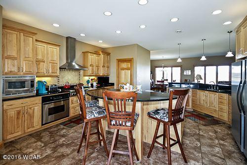 3825 Co Rd 40 NE, New London, MN 56273