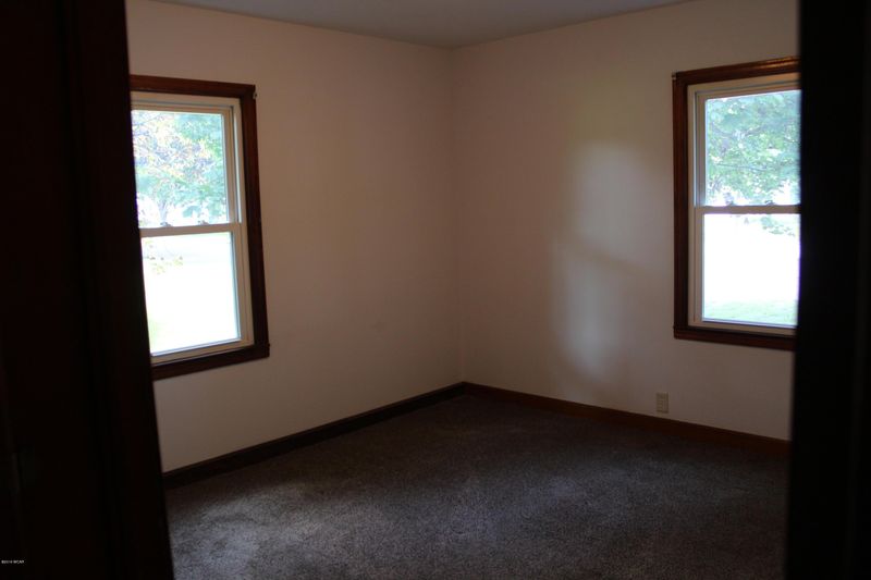 181 2nd Ave NE, Trimont, MN 56176