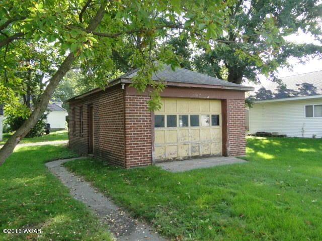 912 8th St, Clarkfield, MN 56223