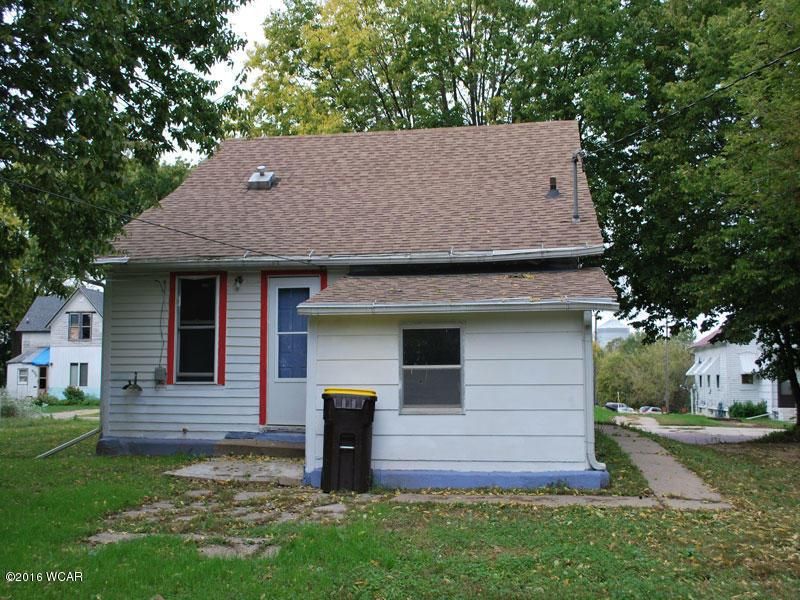614 N Hampton St, Fairmont, MN 56031